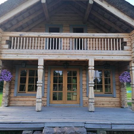Guest House Unguri Stalbe Екстериор снимка