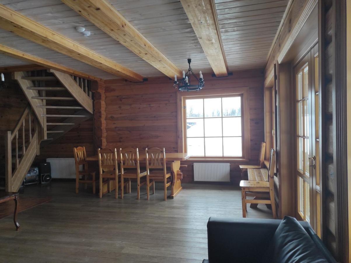 Guest House Unguri Stalbe Екстериор снимка