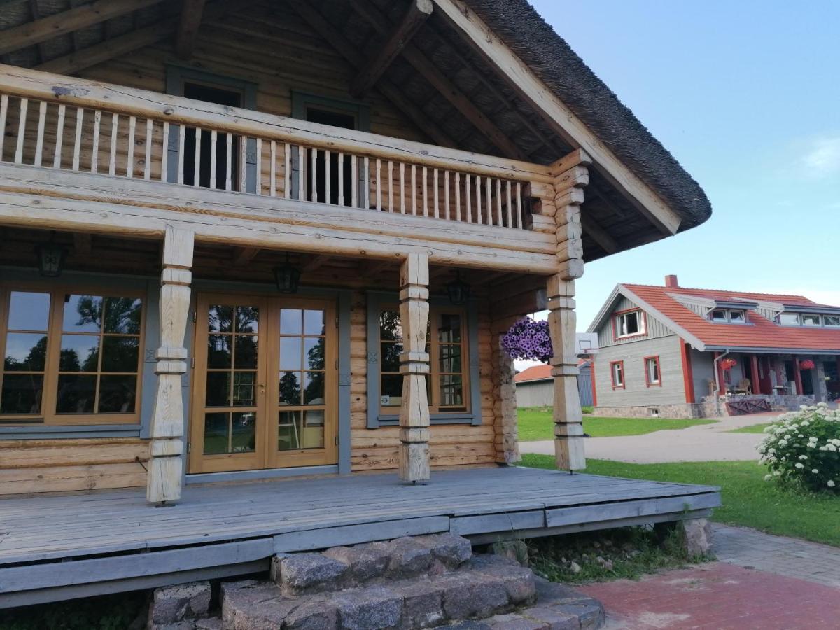 Guest House Unguri Stalbe Екстериор снимка